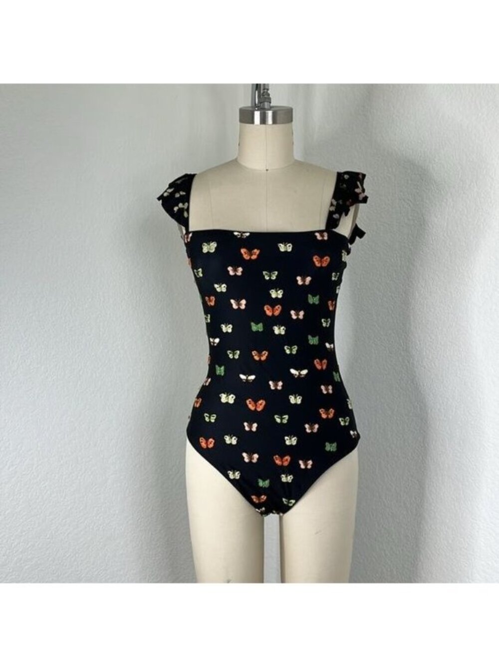 Agua Bendita Nativa Mariposario Embroidered One Pc Swimsuit Butterfly Ruffle Bea